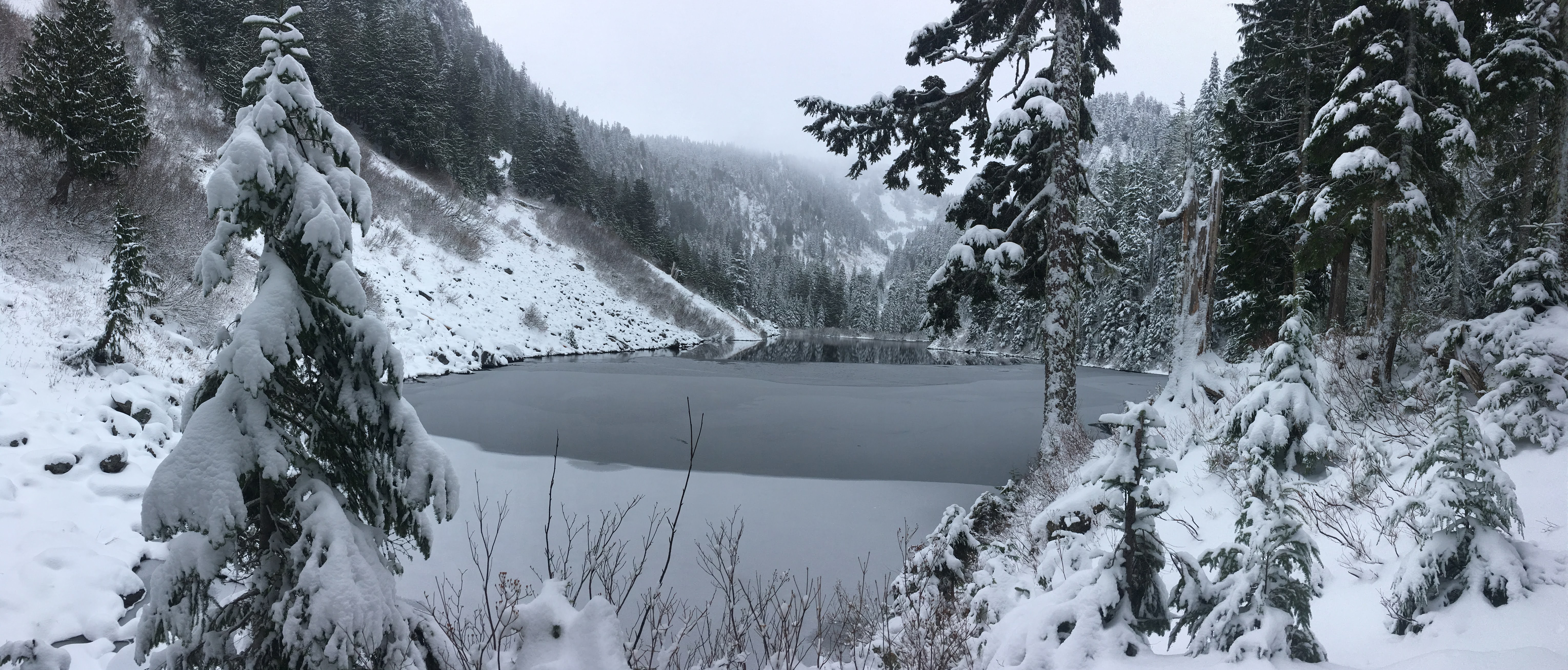 An snowly lake in winter
